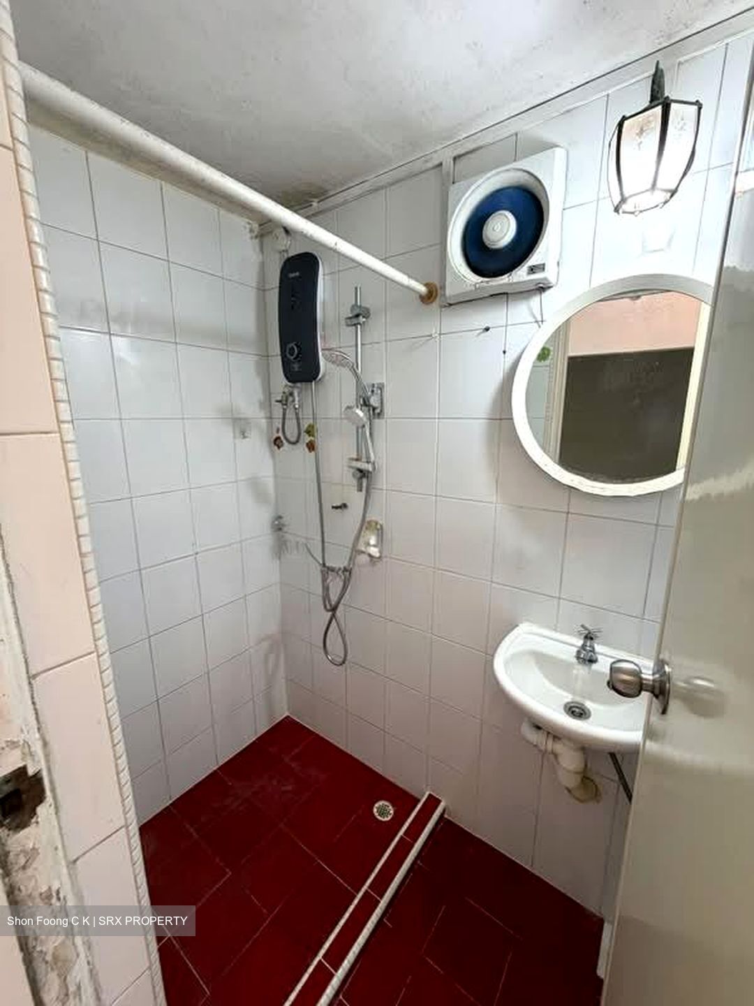Sembawang Hills Estate (D20), Terrace #579072671